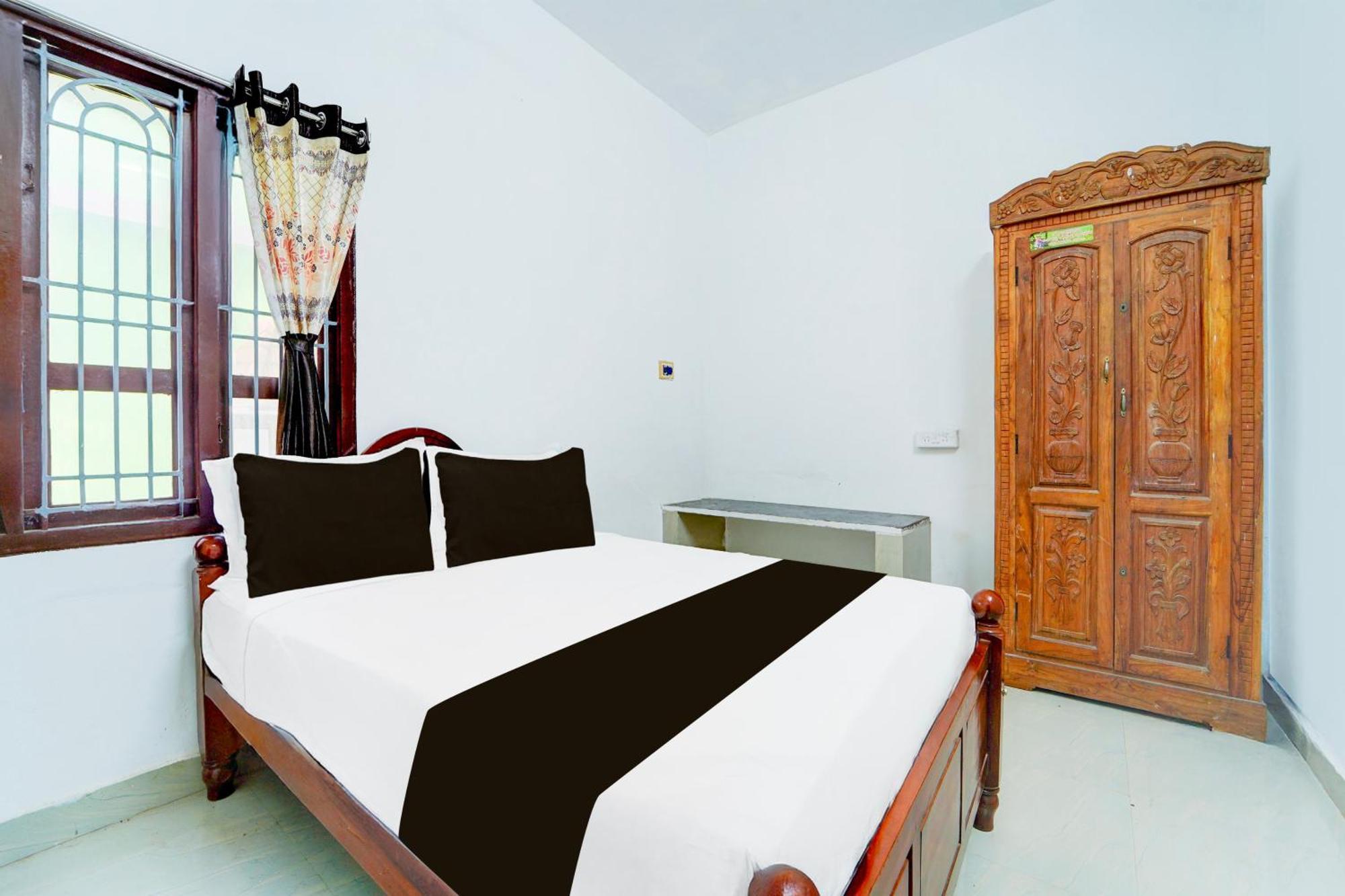 Hotel O Sri Srinivasa Residency Канякумари Екстериор снимка