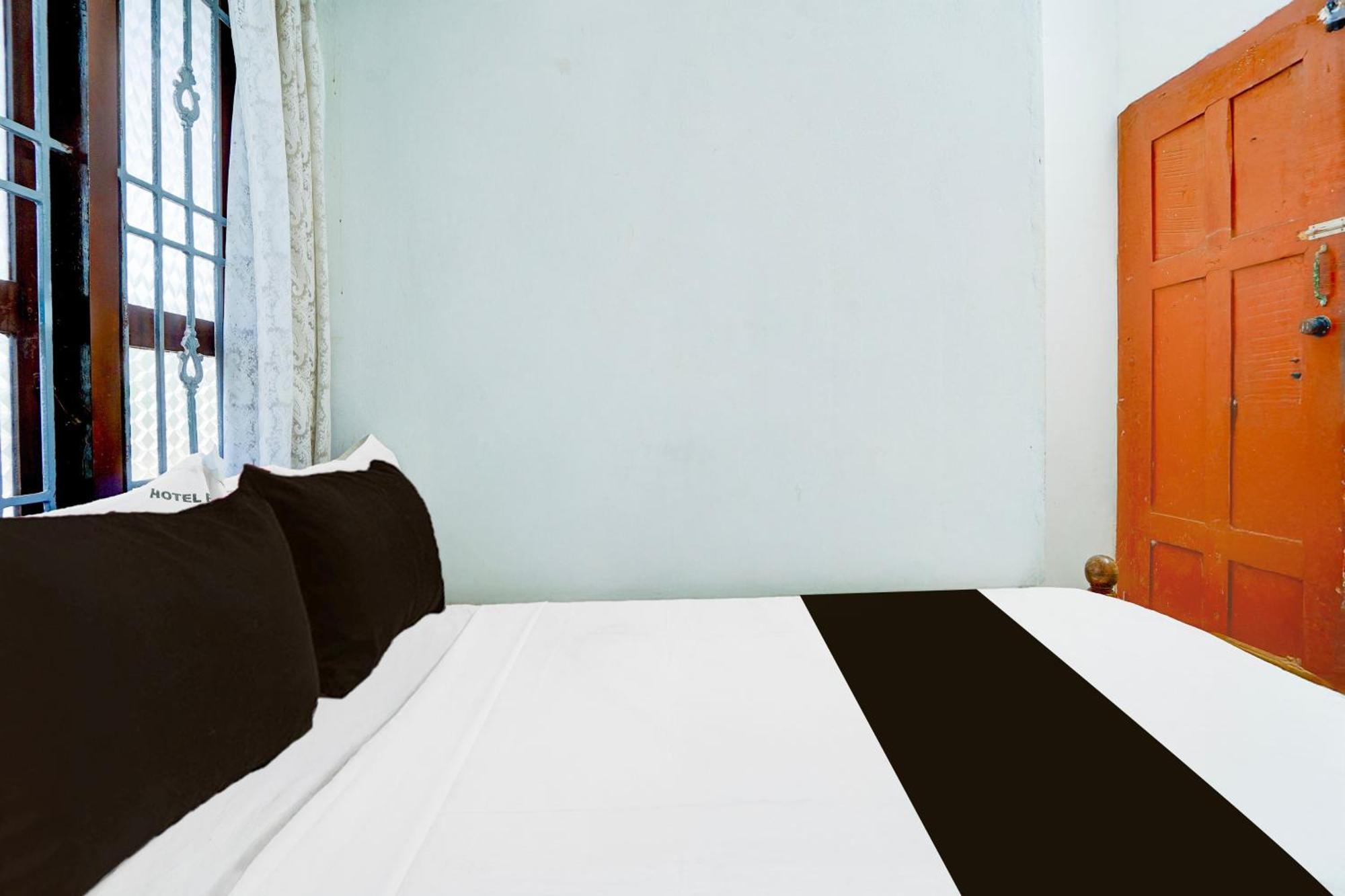Hotel O Sri Srinivasa Residency Канякумари Екстериор снимка
