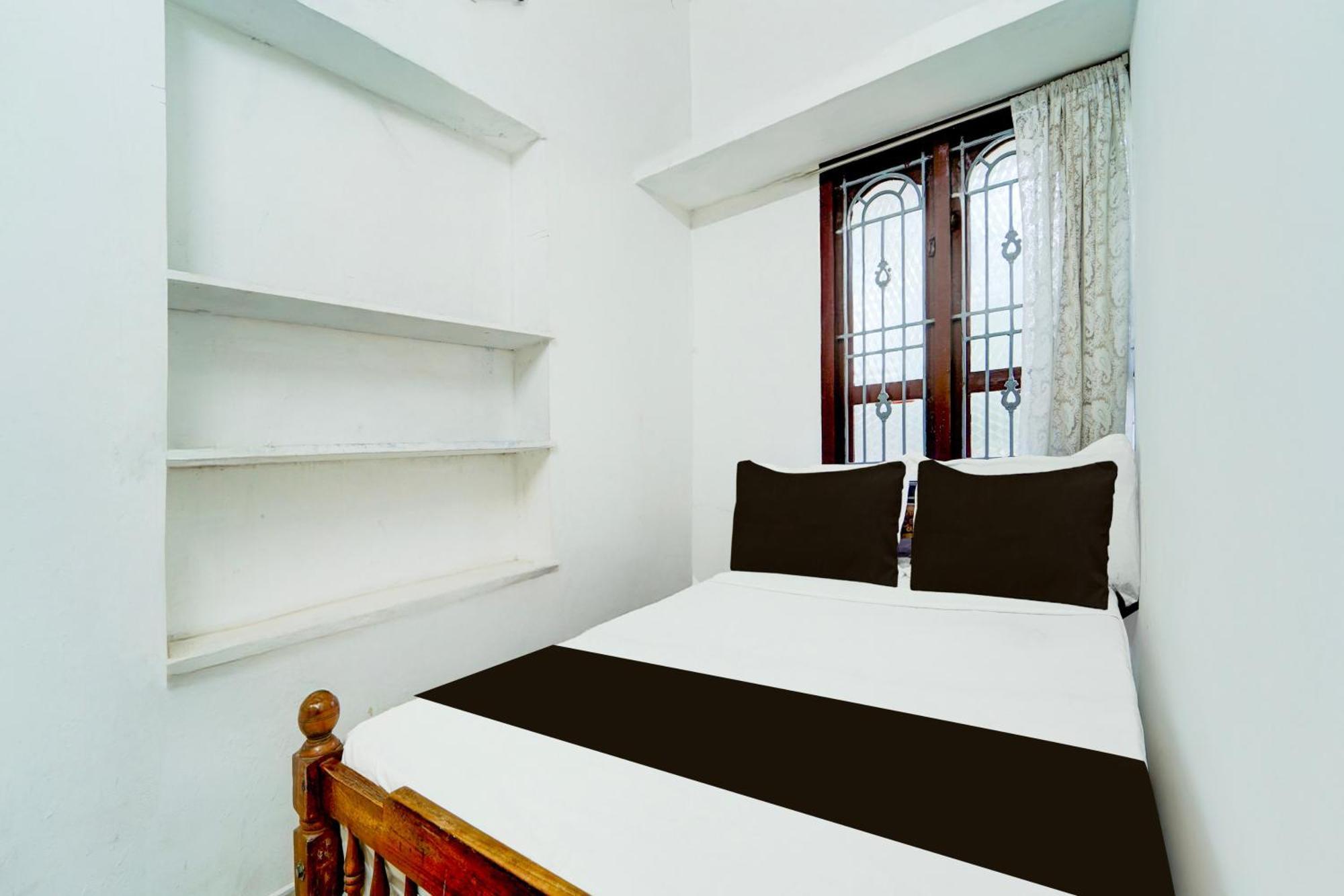 Hotel O Sri Srinivasa Residency Канякумари Екстериор снимка