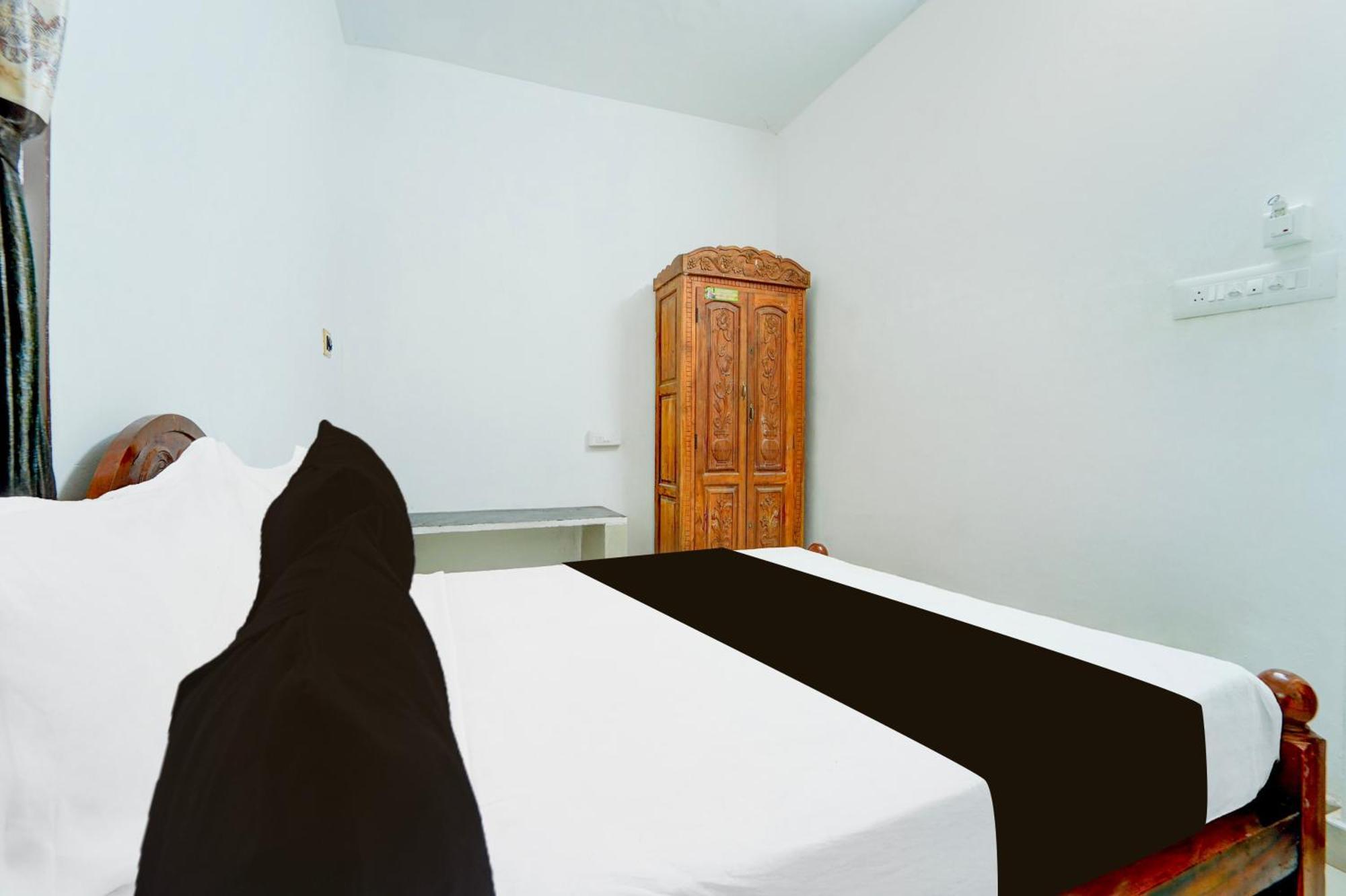 Hotel O Sri Srinivasa Residency Канякумари Екстериор снимка