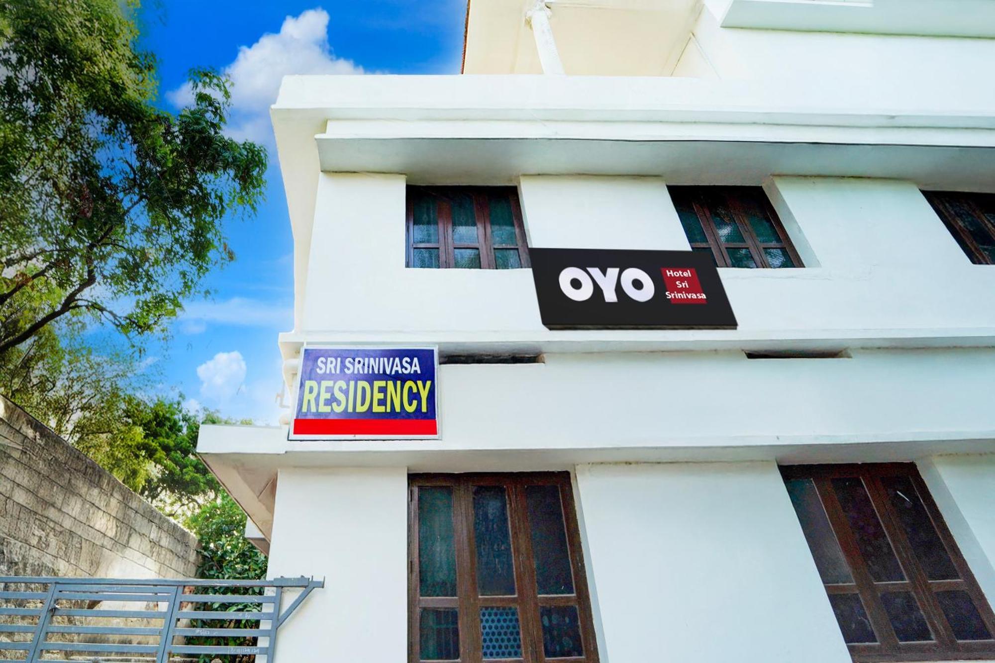Hotel O Sri Srinivasa Residency Канякумари Екстериор снимка
