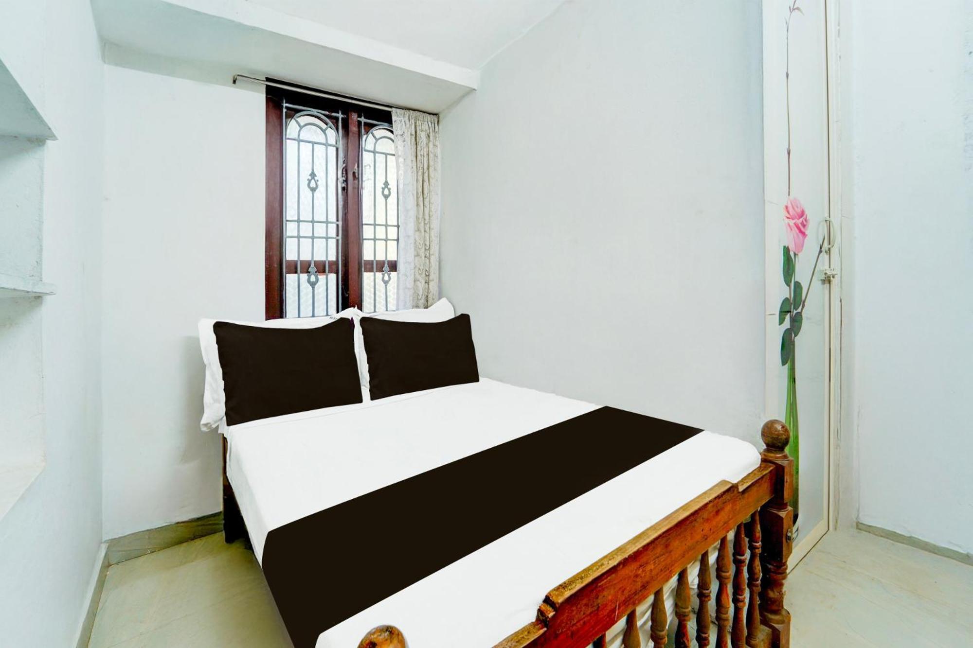 Hotel O Sri Srinivasa Residency Канякумари Екстериор снимка